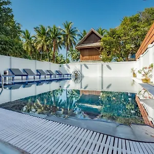 Hotel Center